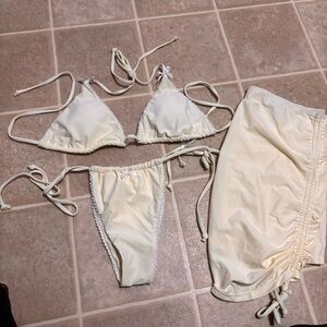Amazon Essentials Cream Bikini Set